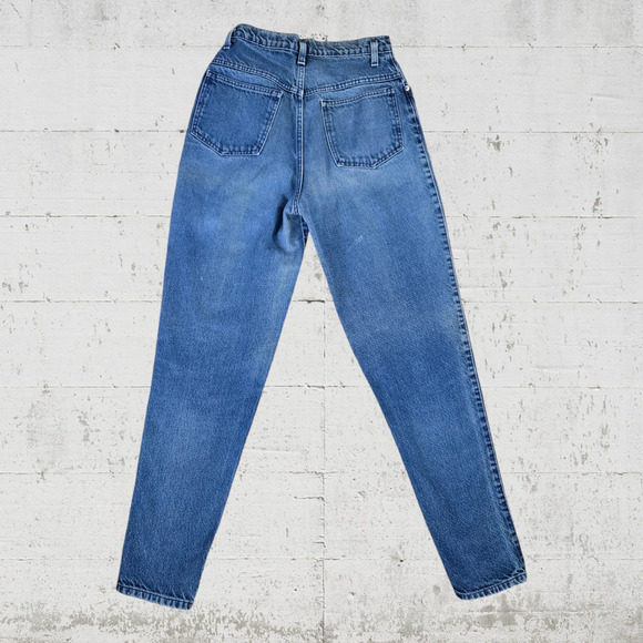 80s Vintage Medium Wash Tapered Leg Sasson High Waisted Mom Jeans Size 26 - Picture 10 of 11